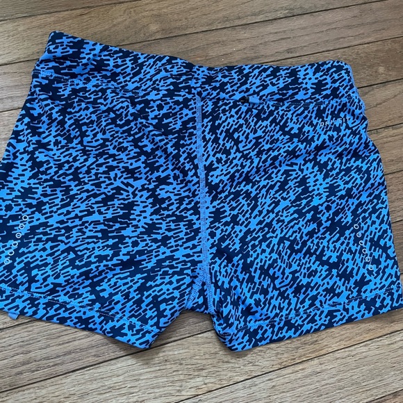 Nike Pro DryFit shorts - blue and black size small - Picture 2 of 3